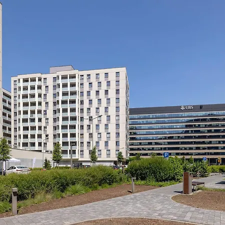 Fabryczna Modern With Balcony & Parking In Cracow By Renters Lägenhet *